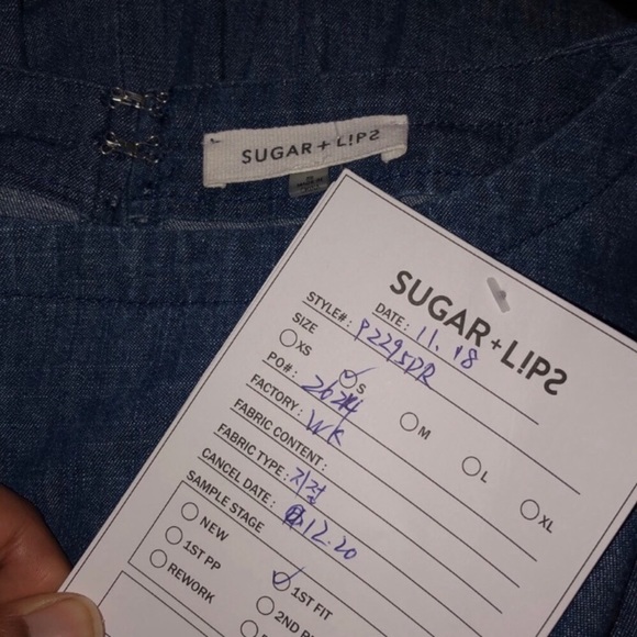 💙SUGAR + LIPS💙ANGEL SLEEVE CHAMBRAY ROMPER💙 - Picture 8 of 8